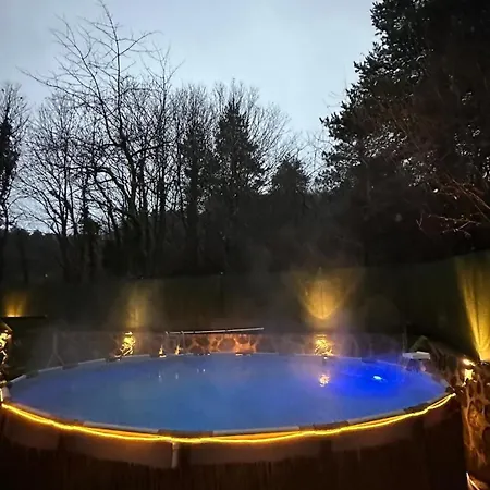 Villa Sapanca Orman Icinde Oezel Havuzlu